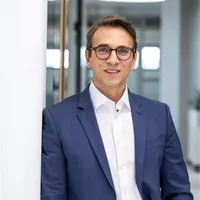 Dr. Sandro Reinhardt