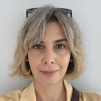 Elena Zavelev