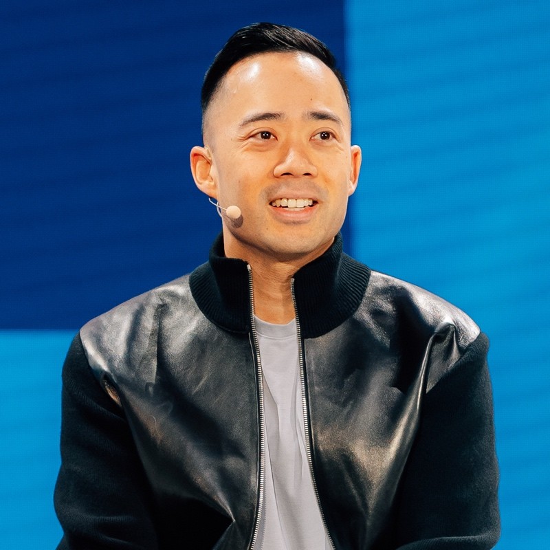 Eric Siu ✓