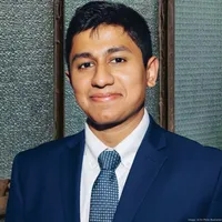 🏪 Adit Gupta