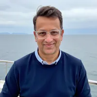 Javed  Akkhtar