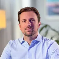 Jorge Mayayo Ads
