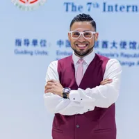 Khaled Salama (毛德恩）