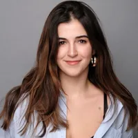 Laura  Etchalus
