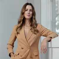 Lauren Perrett
