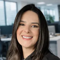 Lighia  Fernandes