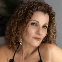 Lin Grosman