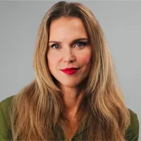 Nicole Baer