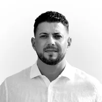 Paul Farhi