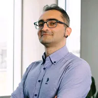 Farzan Tinati