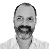 Roberto Sánchez M.
