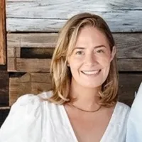 Samantha Davis