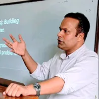 Saqib H.