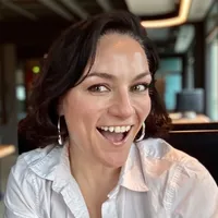 Shanee Ben-Zur
