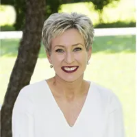 Stephanie Broyles