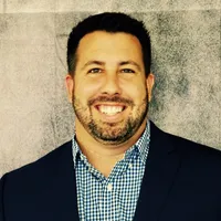Travis Hire