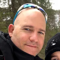 Uri Strauss 🎗️