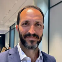 Uriel Nabel